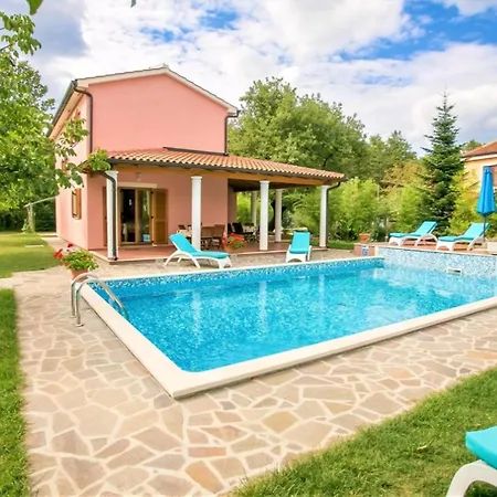 Haus Valmonida