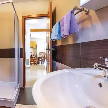 Holiday home Haus Valmonida *